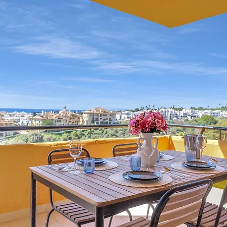 Terrazas Del Sol Apartment *