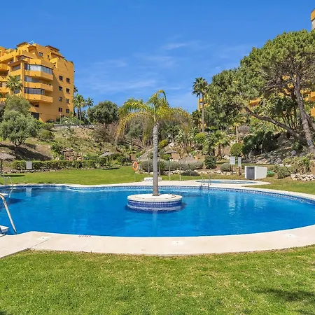 Terrazas Del Sol Apartment *